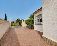 Resale - Villa -
Orihuela Costa - La Florida
