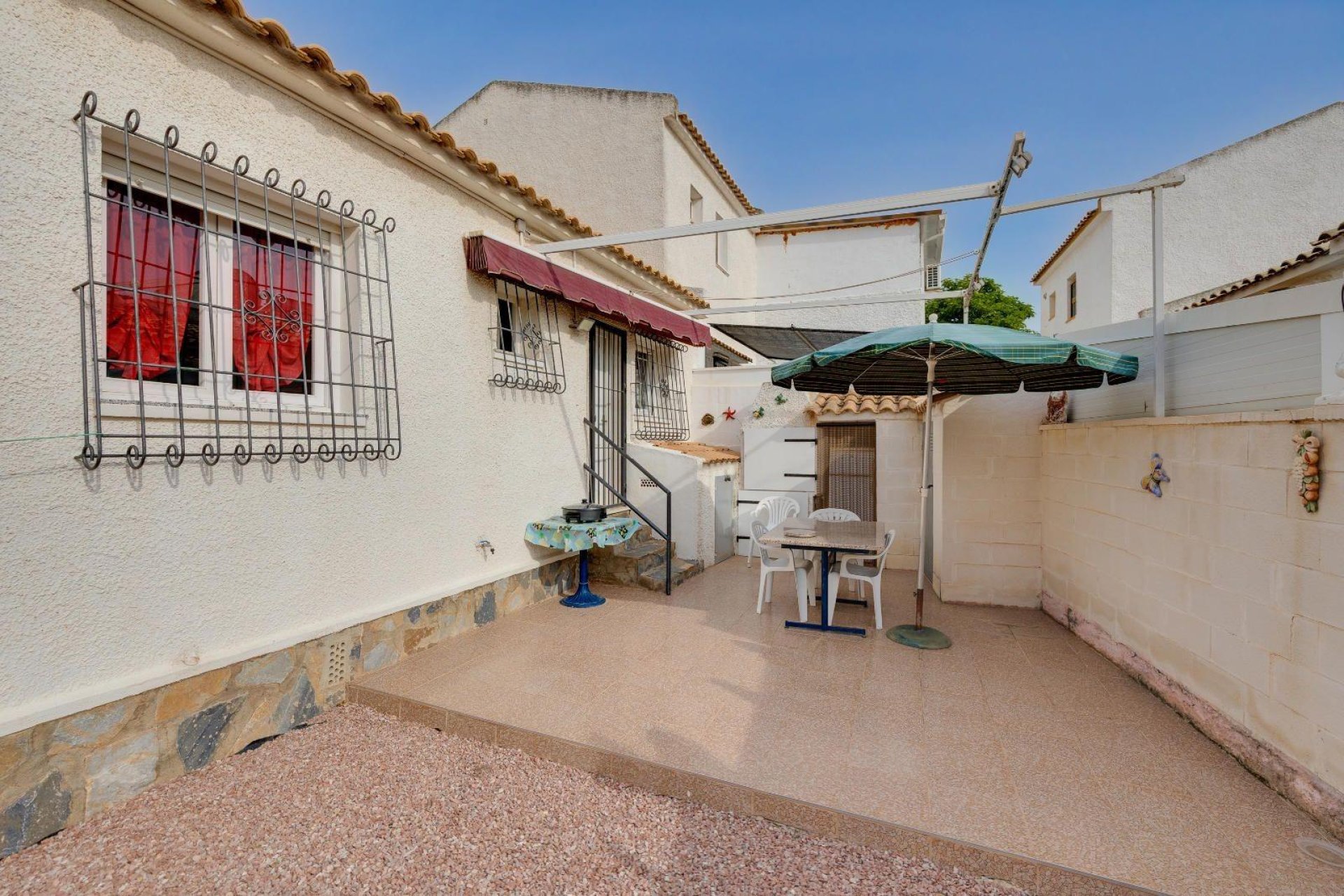 Resale - Villa -
Orihuela Costa - La Florida