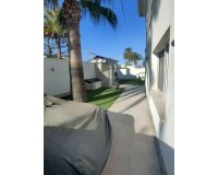 Resale - Villa -
Orihuela Costa - La Zenia