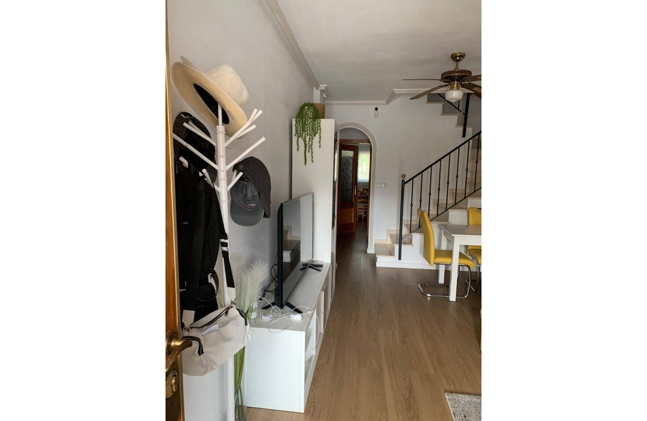 Resale - Villa -
Orihuela Costa - Las Filipinas