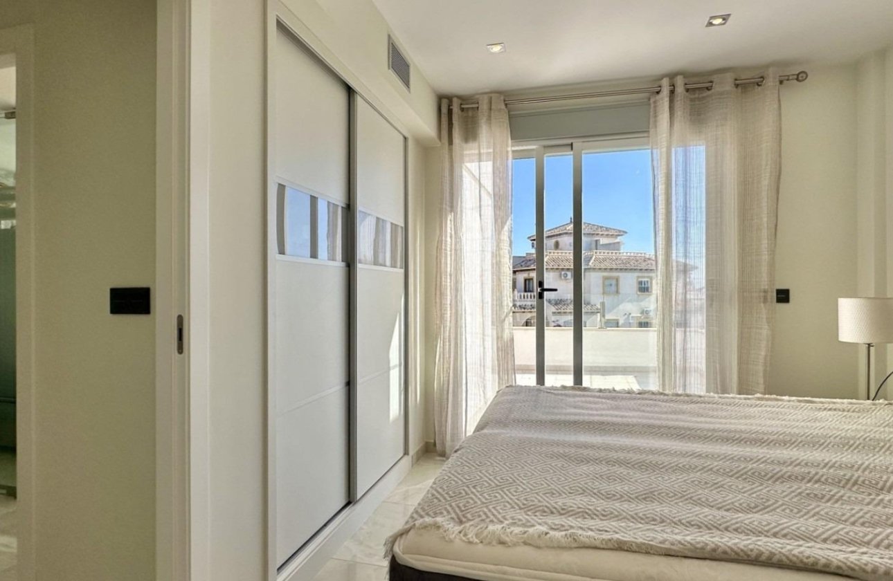 Resale - Villa -
Orihuela Costa - Lomas De Cabo Roig-los Dolses