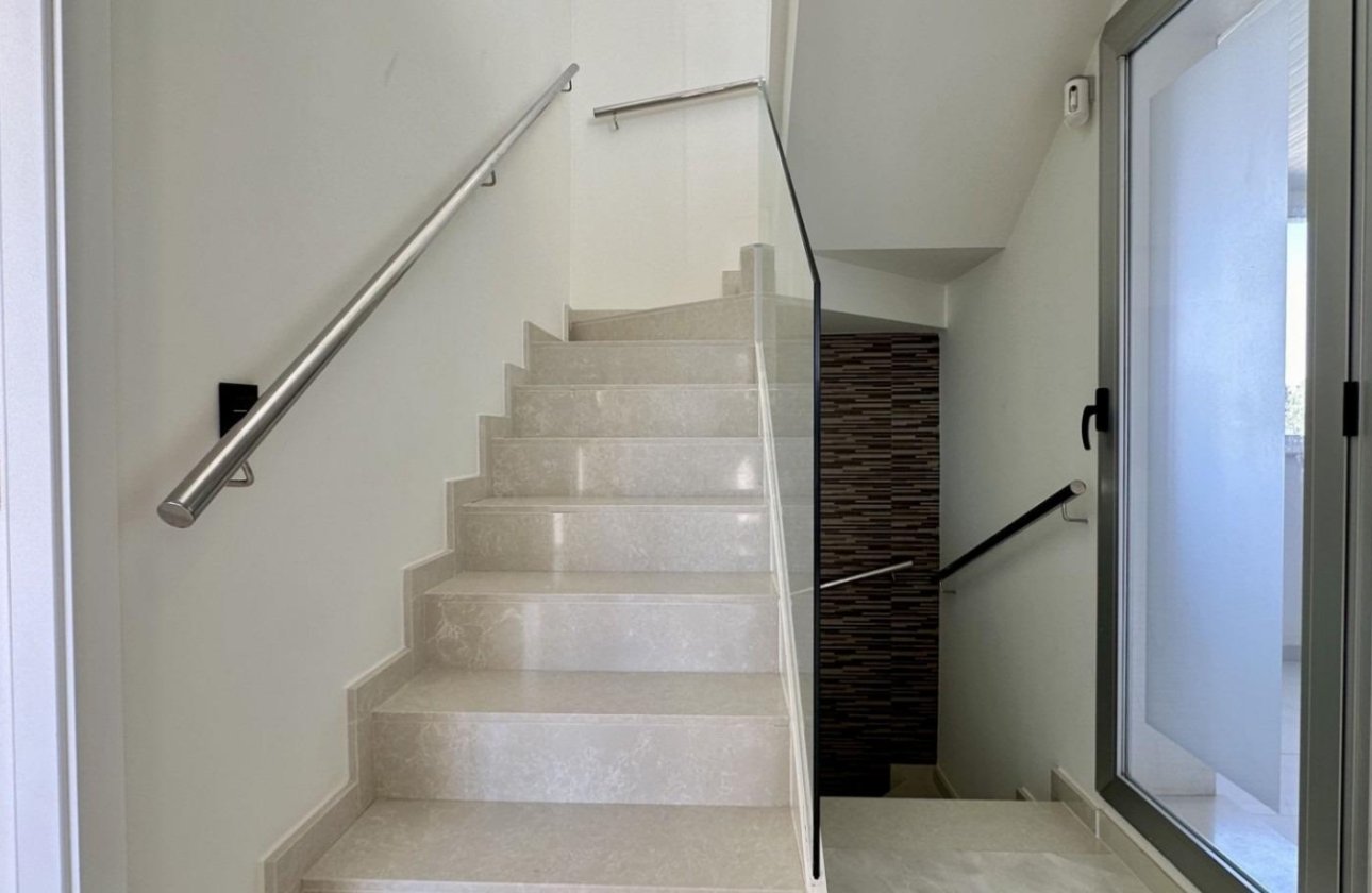 Resale - Villa -
Orihuela Costa - Lomas De Cabo Roig-los Dolses