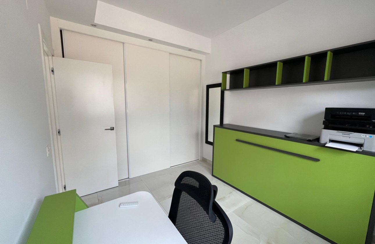 Resale - Villa -
Orihuela Costa - Lomas de Cabo Roig