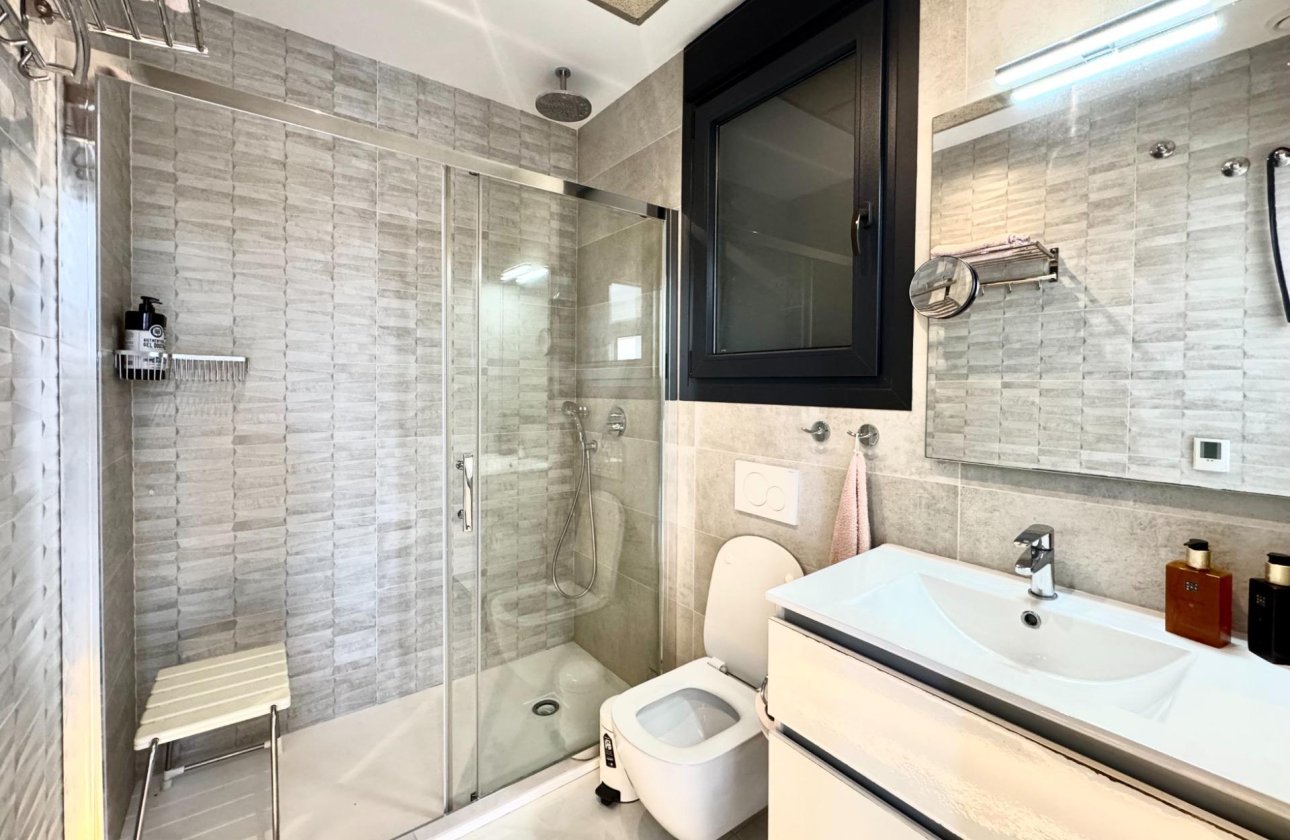 Resale - Villa -
Orihuela Costa - Lomas de Cabo Roig