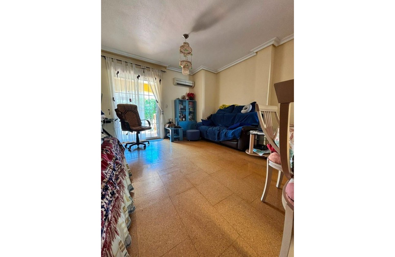 Resale - Villa -
Orihuela Costa - Lomas de Cabo Roig