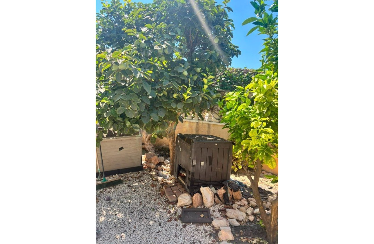 Resale - Villa -
Orihuela Costa - Lomas de Cabo Roig