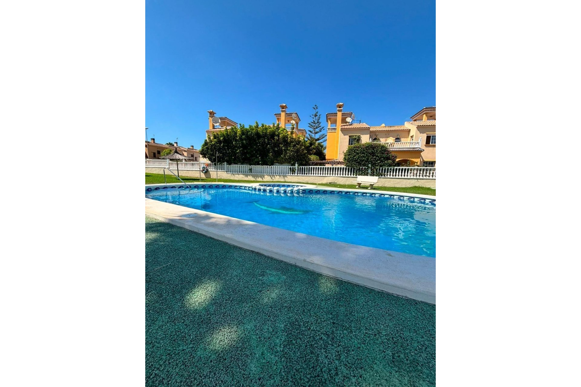 Resale - Villa -
Orihuela Costa - Lomas de Cabo Roig