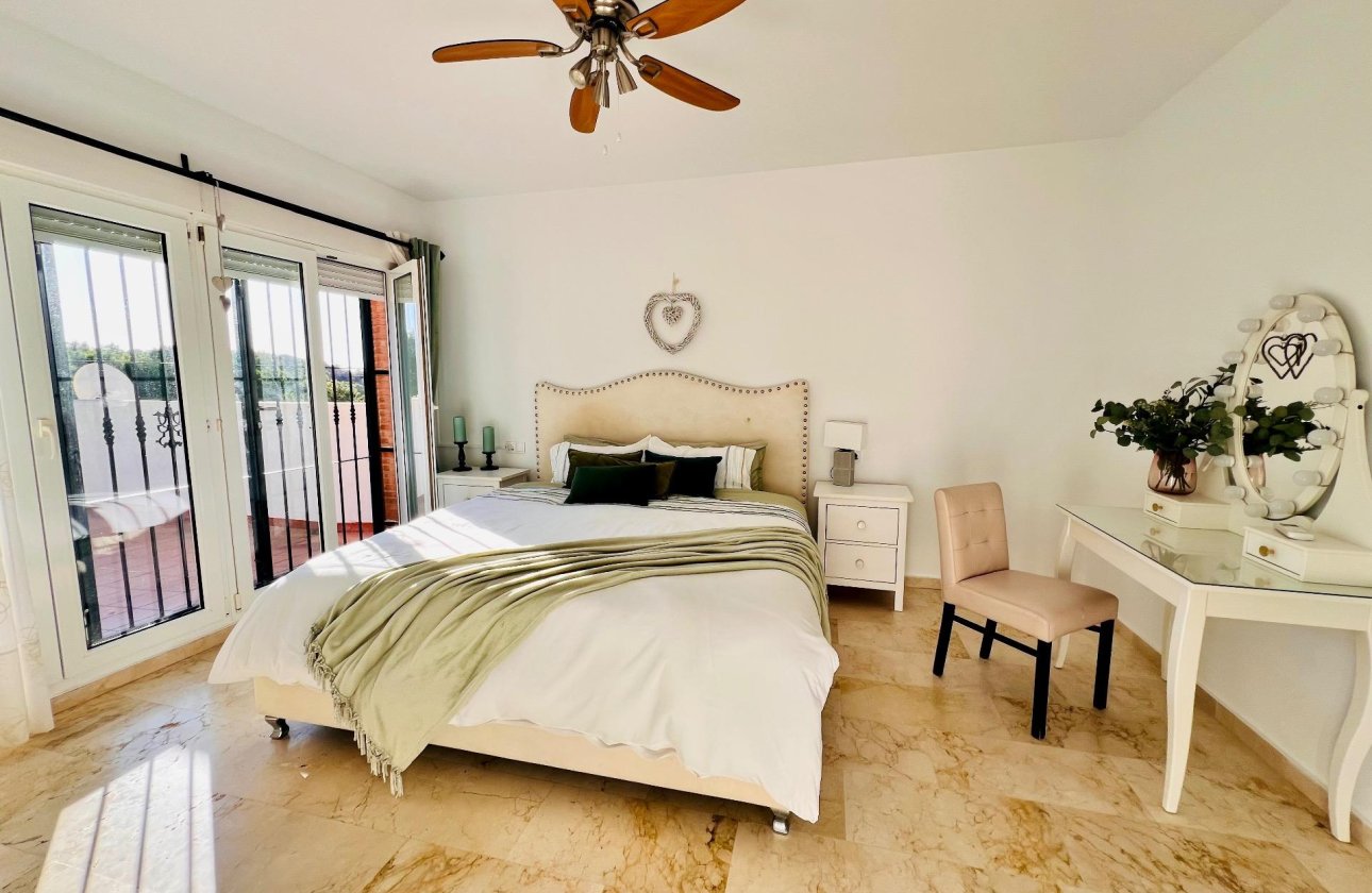 Resale - Villa -
Orihuela Costa - Lomas De Campoamor-las Ramblas