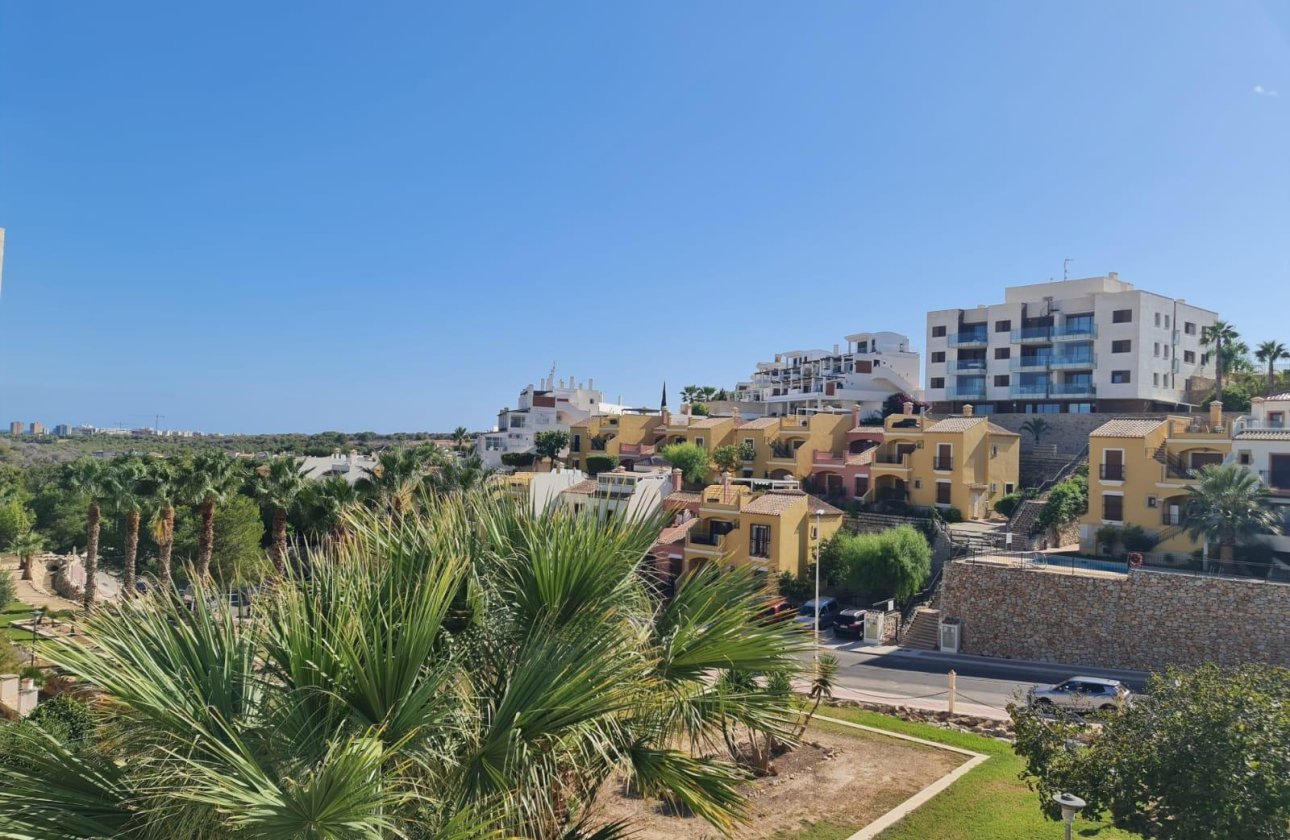Resale - Villa -
Orihuela Costa - Lomas De Campoamor-las Ramblas