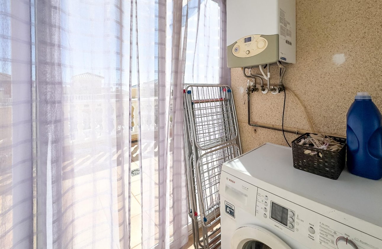 Resale - Villa -
Orihuela Costa - Los Almendros-la Florida