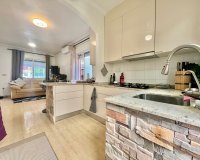 Resale - Villa -
Orihuela Costa - Los Almendros-la Florida