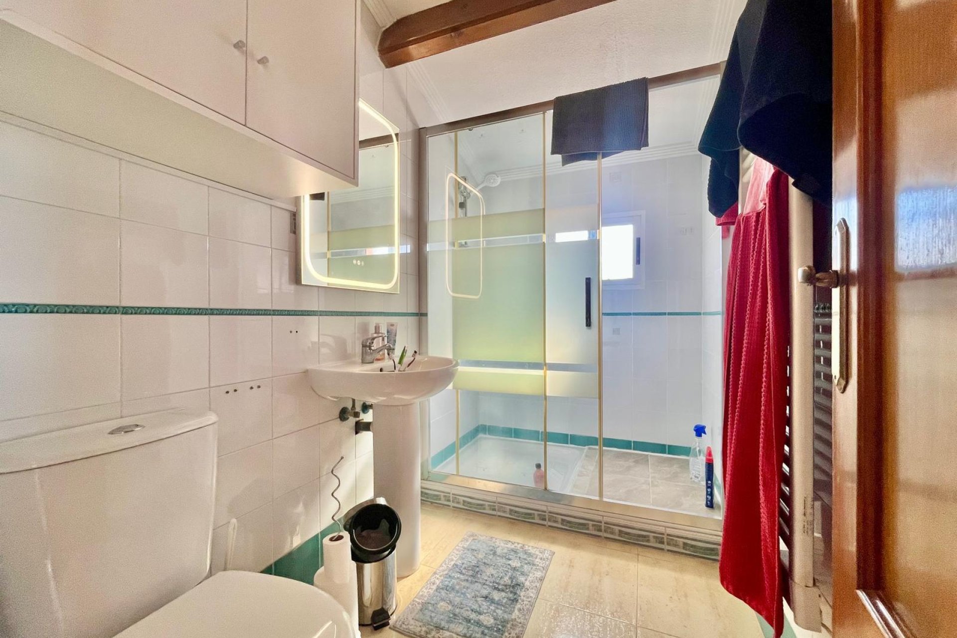 Resale - Villa -
Orihuela Costa - Los Almendros-la Florida