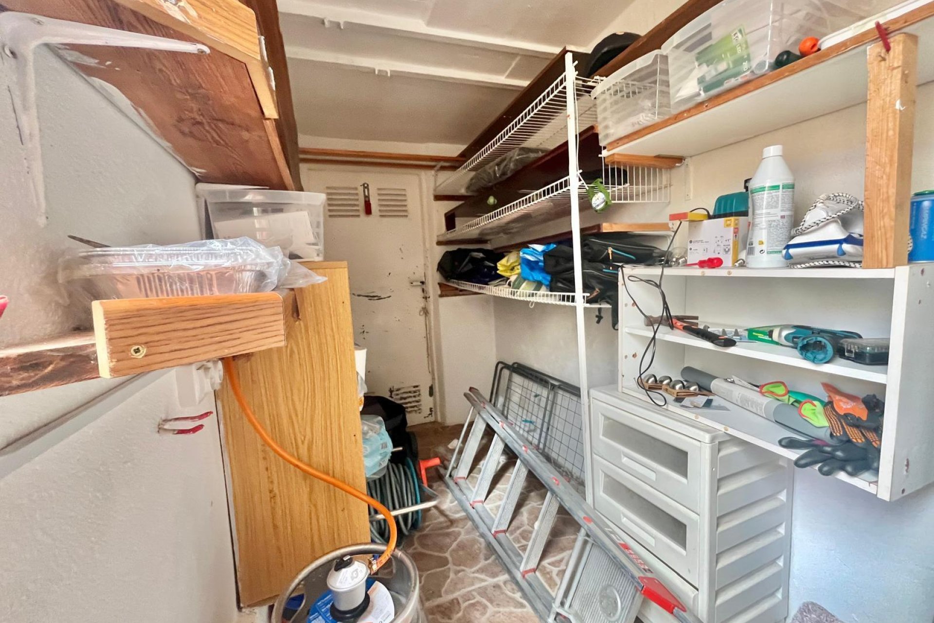 Resale - Villa -
Orihuela Costa - Los Almendros-la Florida