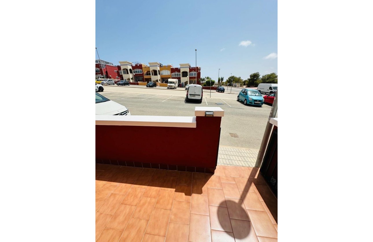 Resale - Villa -
Orihuela Costa - Los Altos