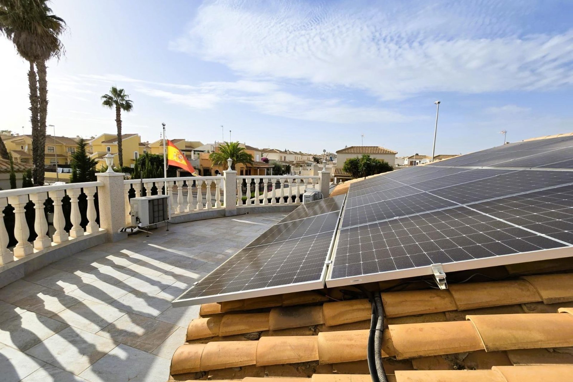 Resale - Villa -
Orihuela Costa - Playa Flamenca