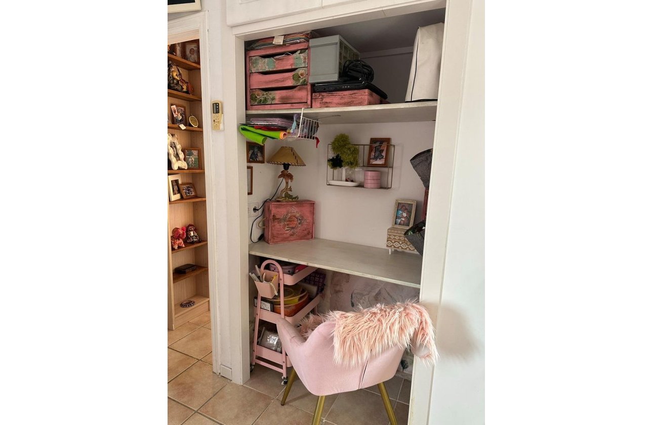 Resale - Villa -
Orihuela Costa - Playa Flamenca