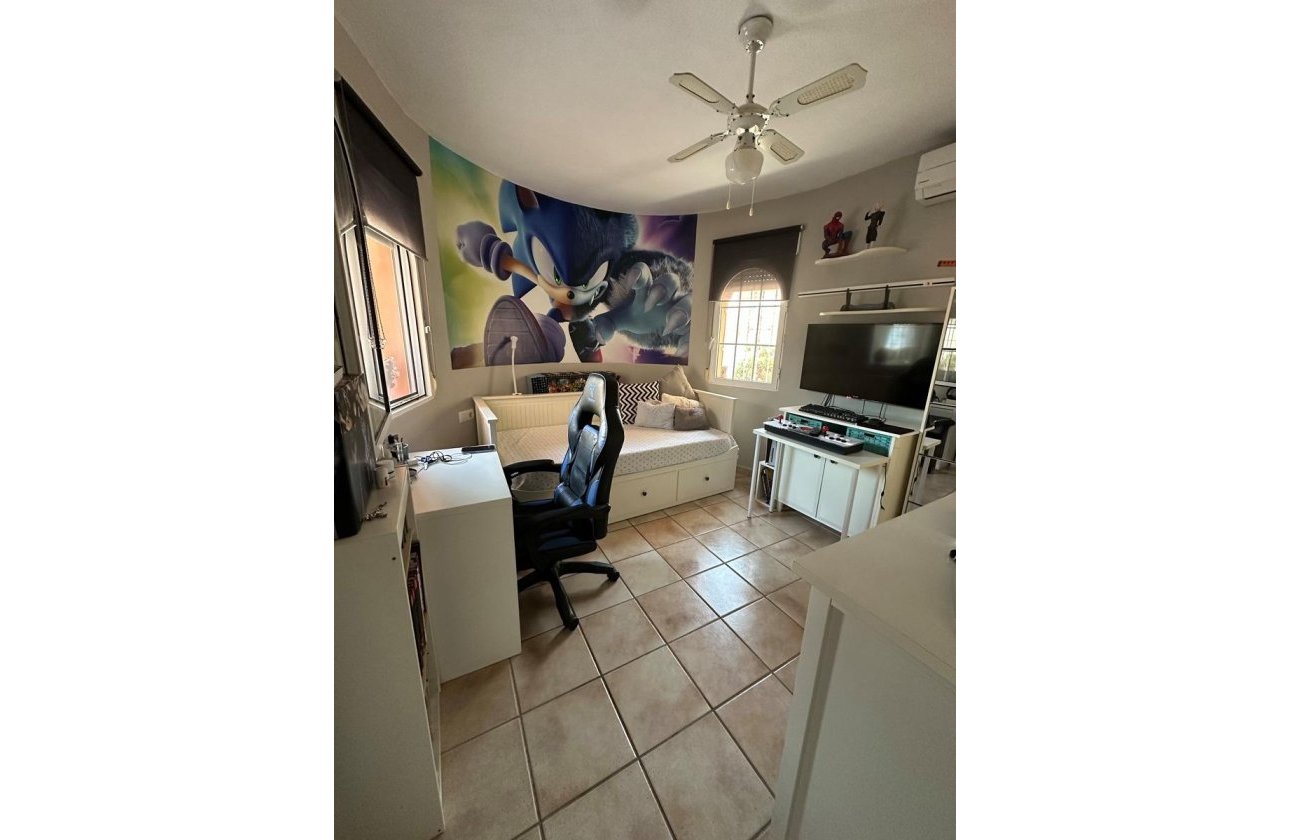 Resale - Villa -
Orihuela Costa - Playa Flamenca