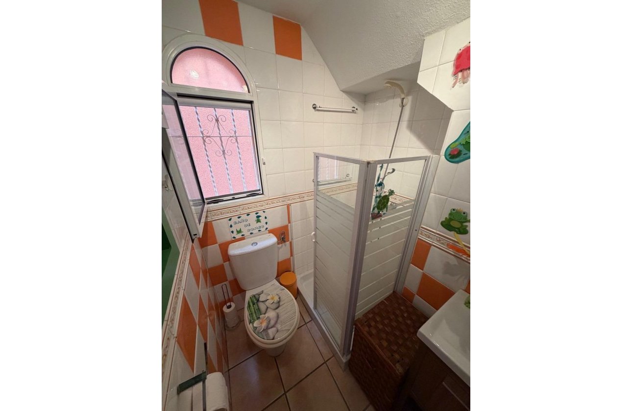 Resale - Villa -
Orihuela Costa - Playa Flamenca