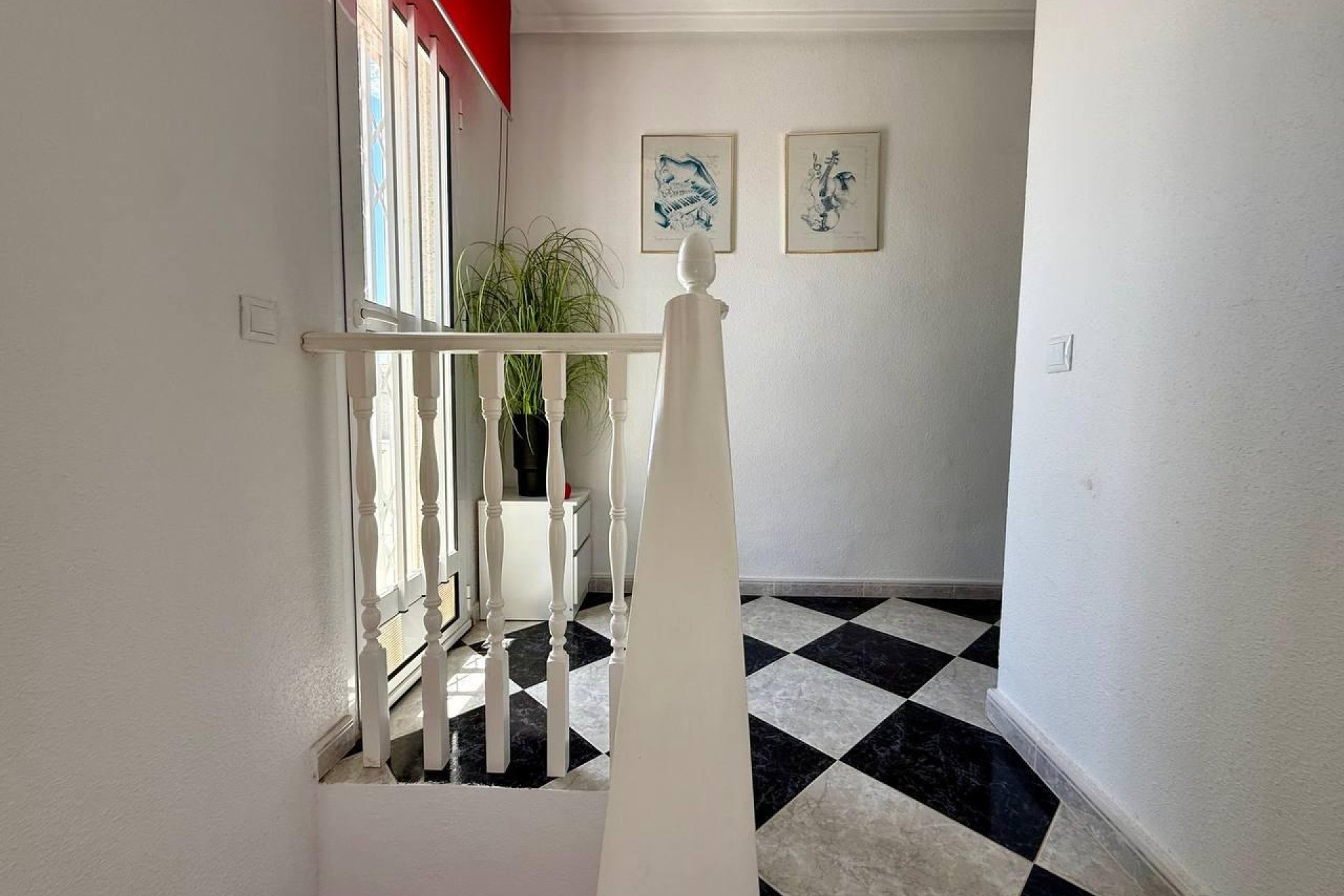 Resale - Villa -
Orihuela Costa - Playa Flamenca