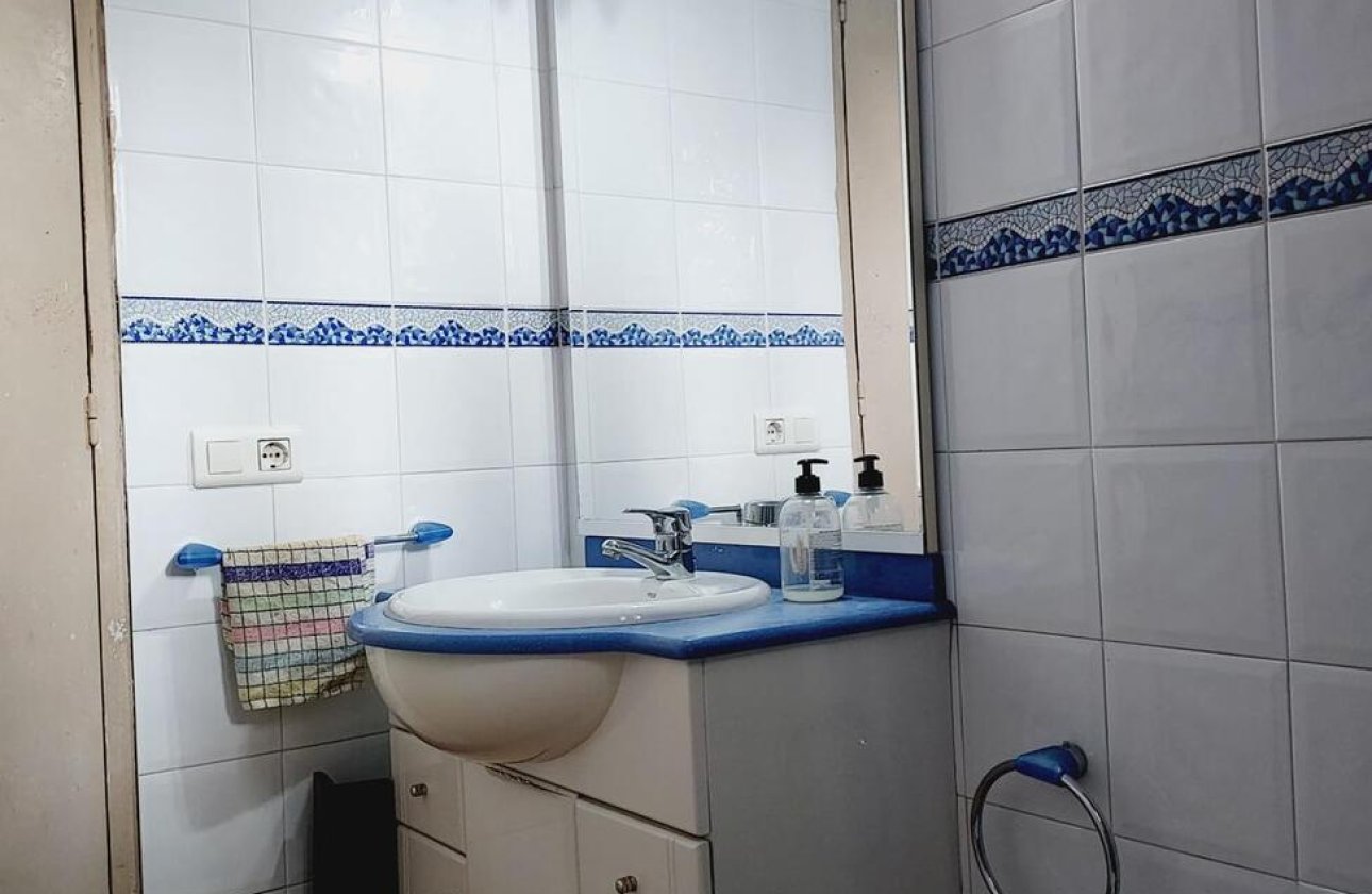 Resale - Villa -
Orihuela Costa - Punta Prima