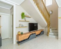 Resale - Villa -
Orihuela Costa - Punta Prima