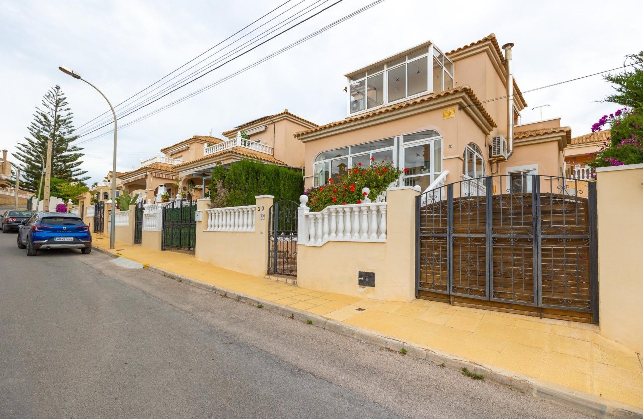 Resale - Villa -
Orihuela Costa - Villamartín-las Filipinas
