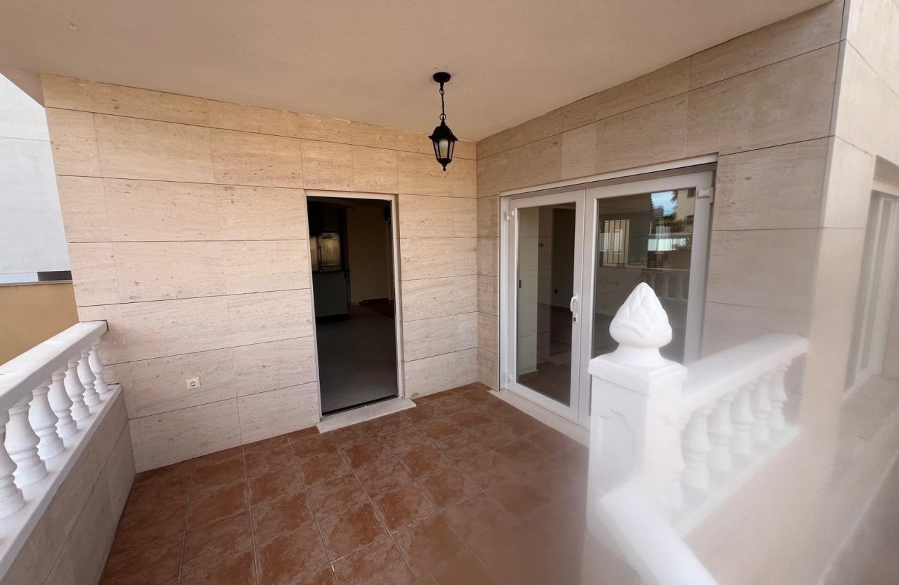 Resale - Villa -
Orihuela Costa - Villamartín-las Filipinas