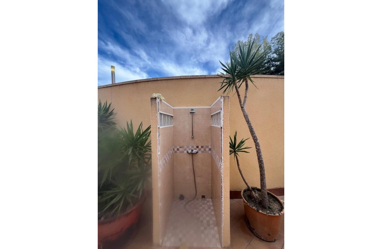 Resale - Villa -
Orihuela Costa - Villamartín-las Filipinas