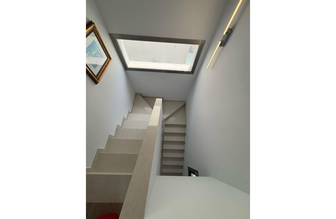 Resale - Villa -
Orihuela Costa - Villamartín-las Filipinas