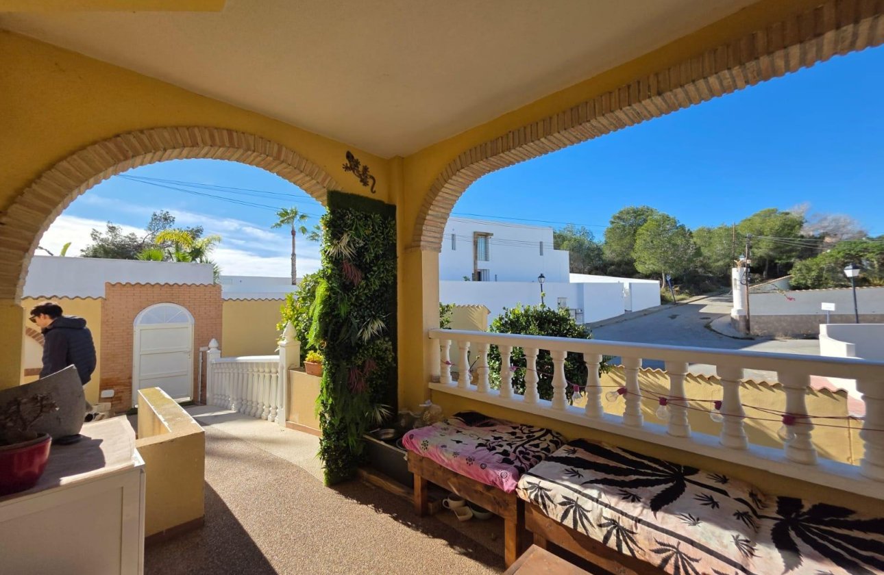 Resale - Villa -
Orihuela Costa - Villamartín-las Filipinas