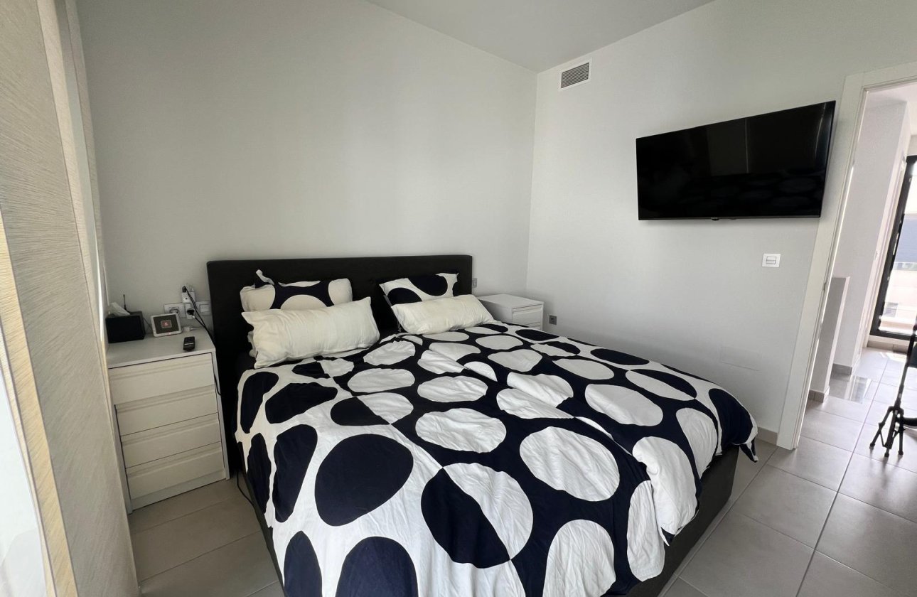 Resale - Villa -
Orihuela Costa - Villamartín-las Filipinas
