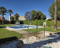 Resale - Villa -
Orihuela Costa - Villamartín