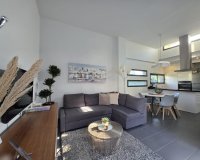 Resale - Villa -
Orihuela Costa - Villamartín