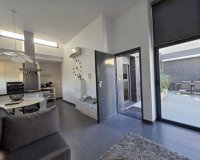 Resale - Villa -
Orihuela Costa - Villamartín