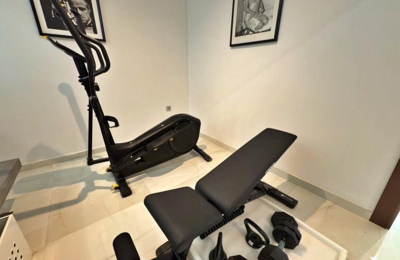 Resale - Villa -
Orihuela Costa - Villamartín