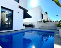 Resale - Villa -
Orihuela Costa - Villamartín