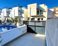 Resale - Villa -
Orihuela Costa - Villamartín