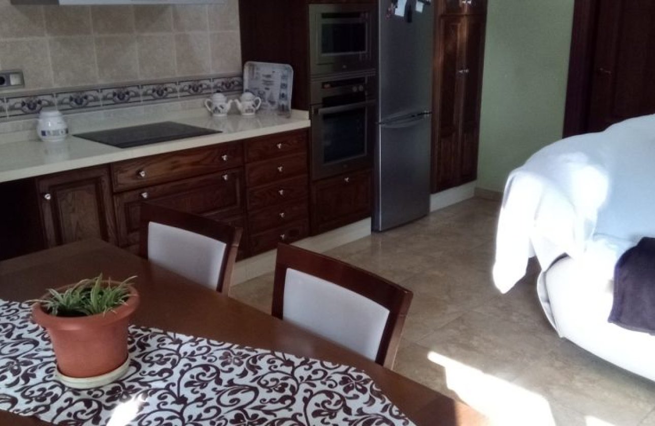 Resale - Villa -
Pilar de la Horadada - Costa Blanca