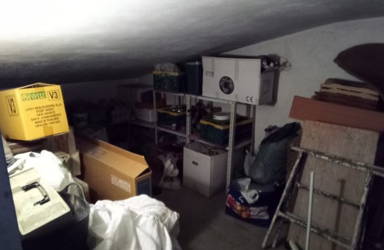 Resale - Villa -
Pilar de la Horadada - Costa Blanca