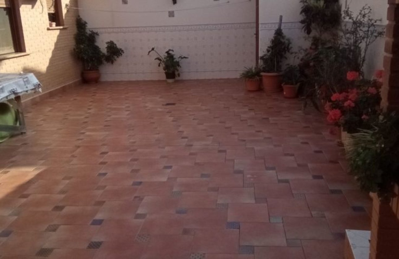 Resale - Villa -
Pilar de la Horadada - Costa Blanca