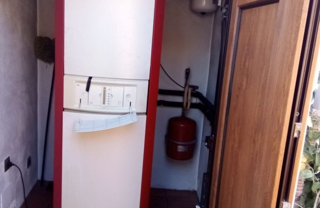 Resale - Villa -
Pilar de la Horadada - Costa Blanca