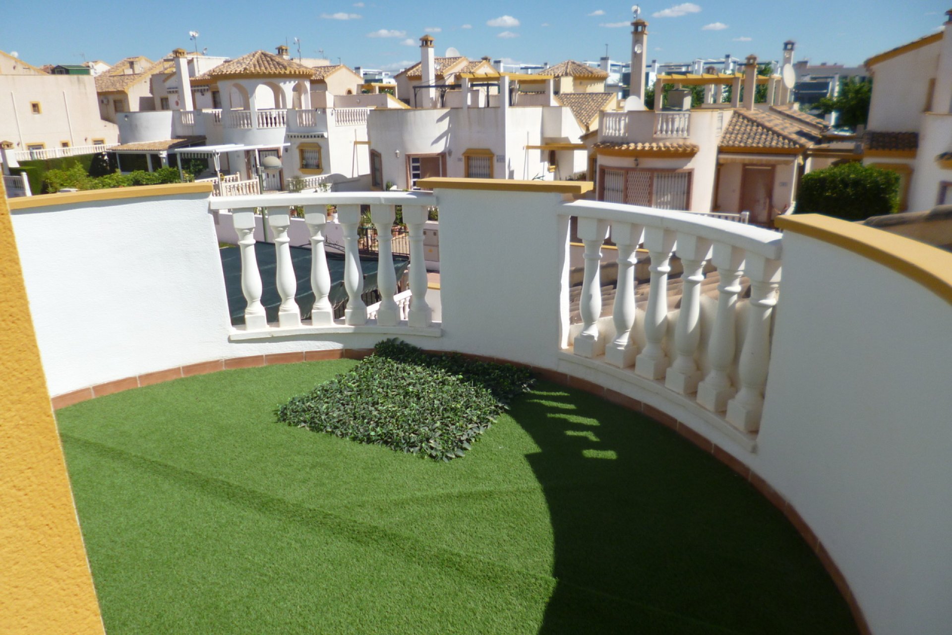 Resale - Villa -
Pilar de la Horadada - Costa Blanca