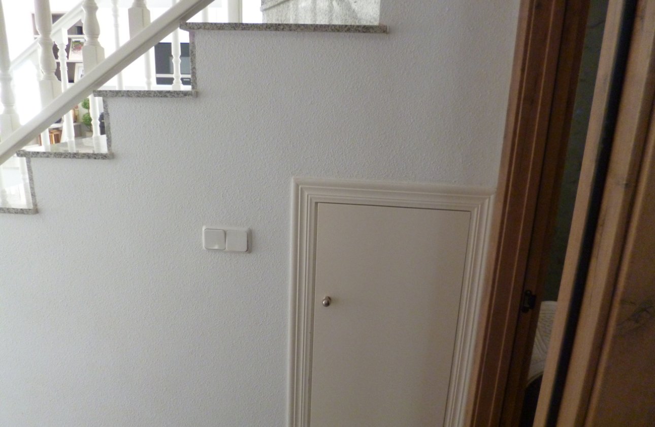 Resale - Villa -
Pilar de la Horadada - Costa Blanca