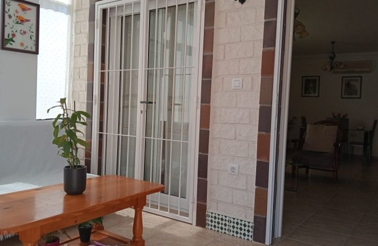 Resale - Villa -
Pilar de la Horadada - Costa Blanca