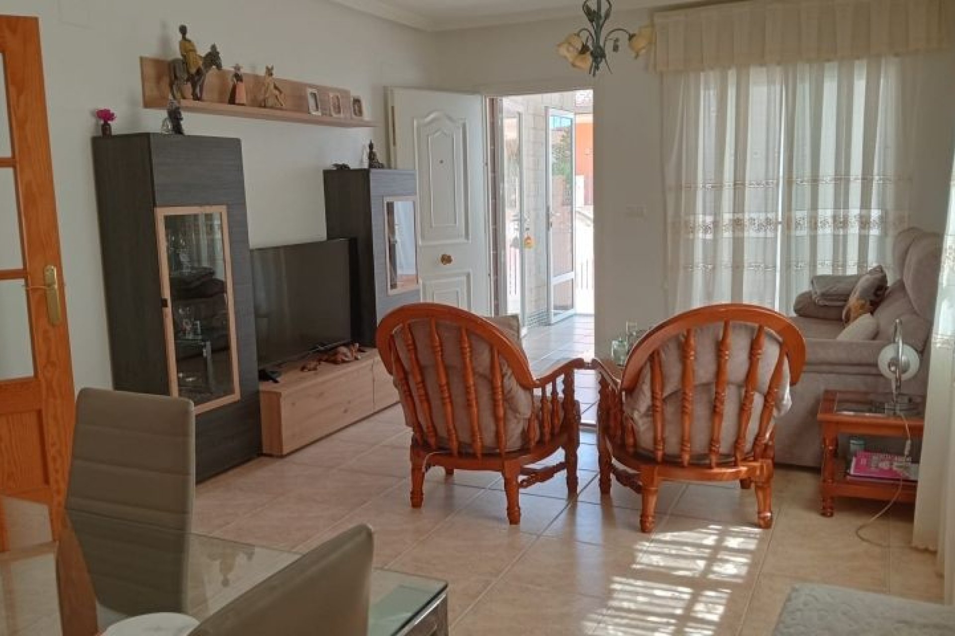 Resale - Villa -
Pilar de la Horadada - Costa Blanca