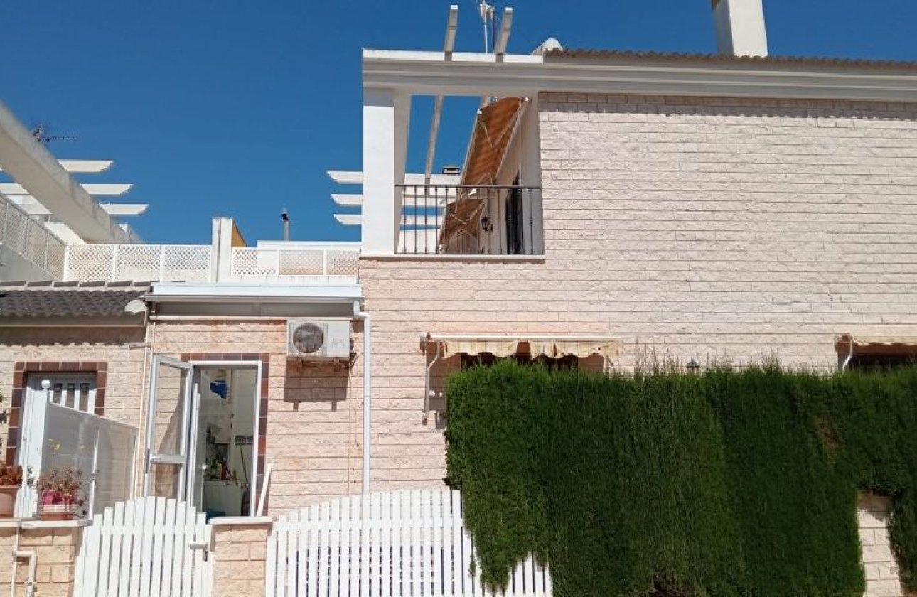 Resale - Villa -
Pilar de la Horadada - Costa Blanca