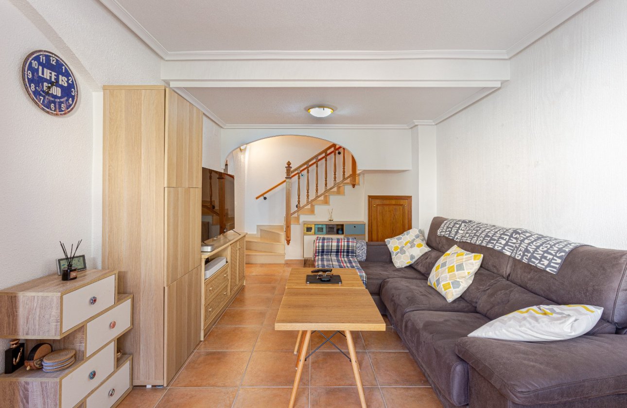 Resale - Villa -
Pilar de la Horadada - Costa Blanca