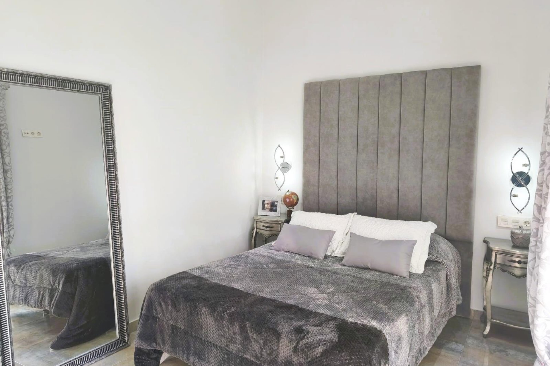 Resale - Villa -
Pilar de la Horadada - Costa Blanca