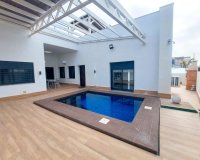 Resale - Villa -
Pilar de la Horadada - Costa Blanca