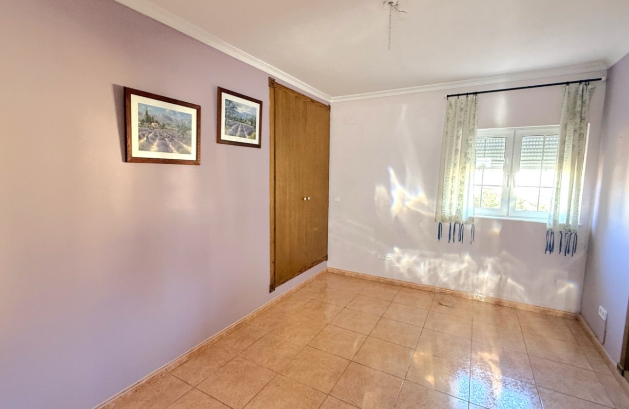 Resale - Villa -
Pilar de la Horadada - Costa Blanca